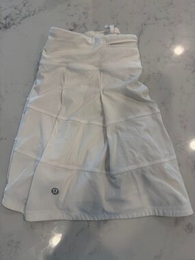 lululemon athletica White Active Skirt - Tall